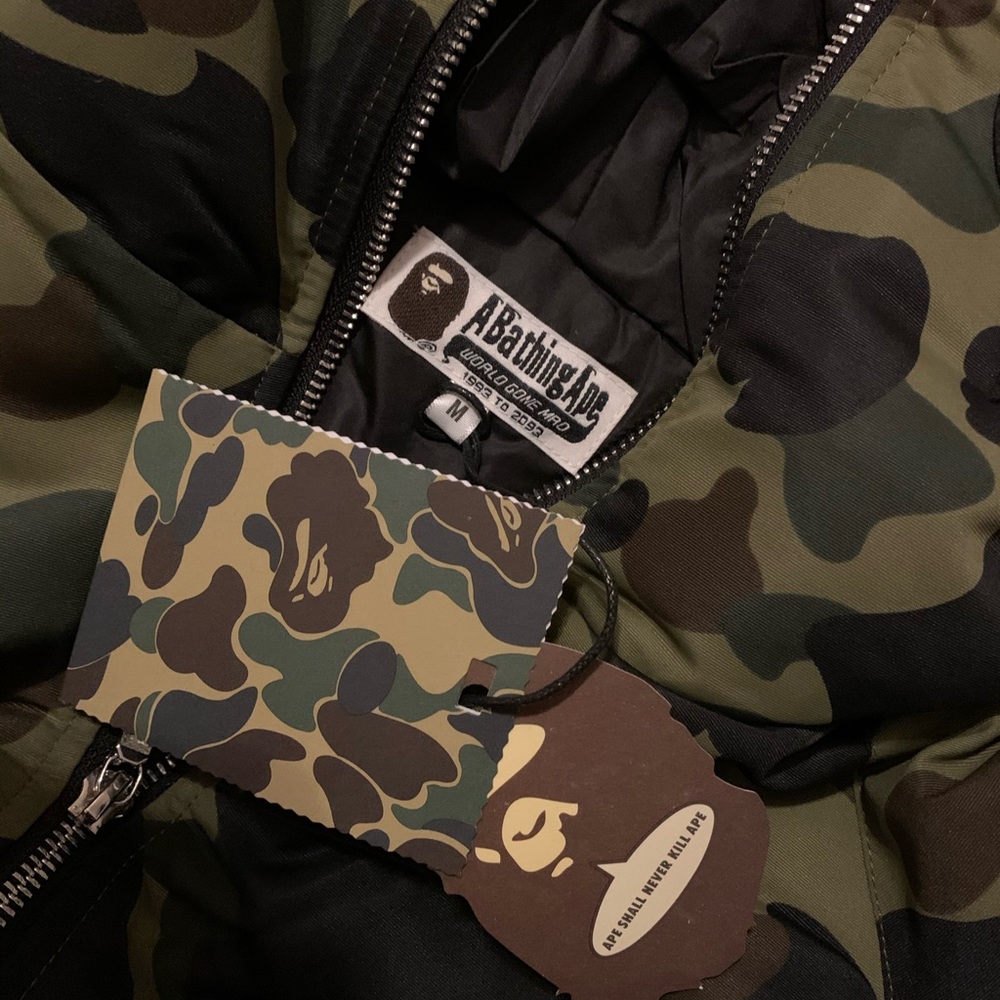 Bape / A Bathing Ape Shark Puffy Jacket - Picture 3 of 8